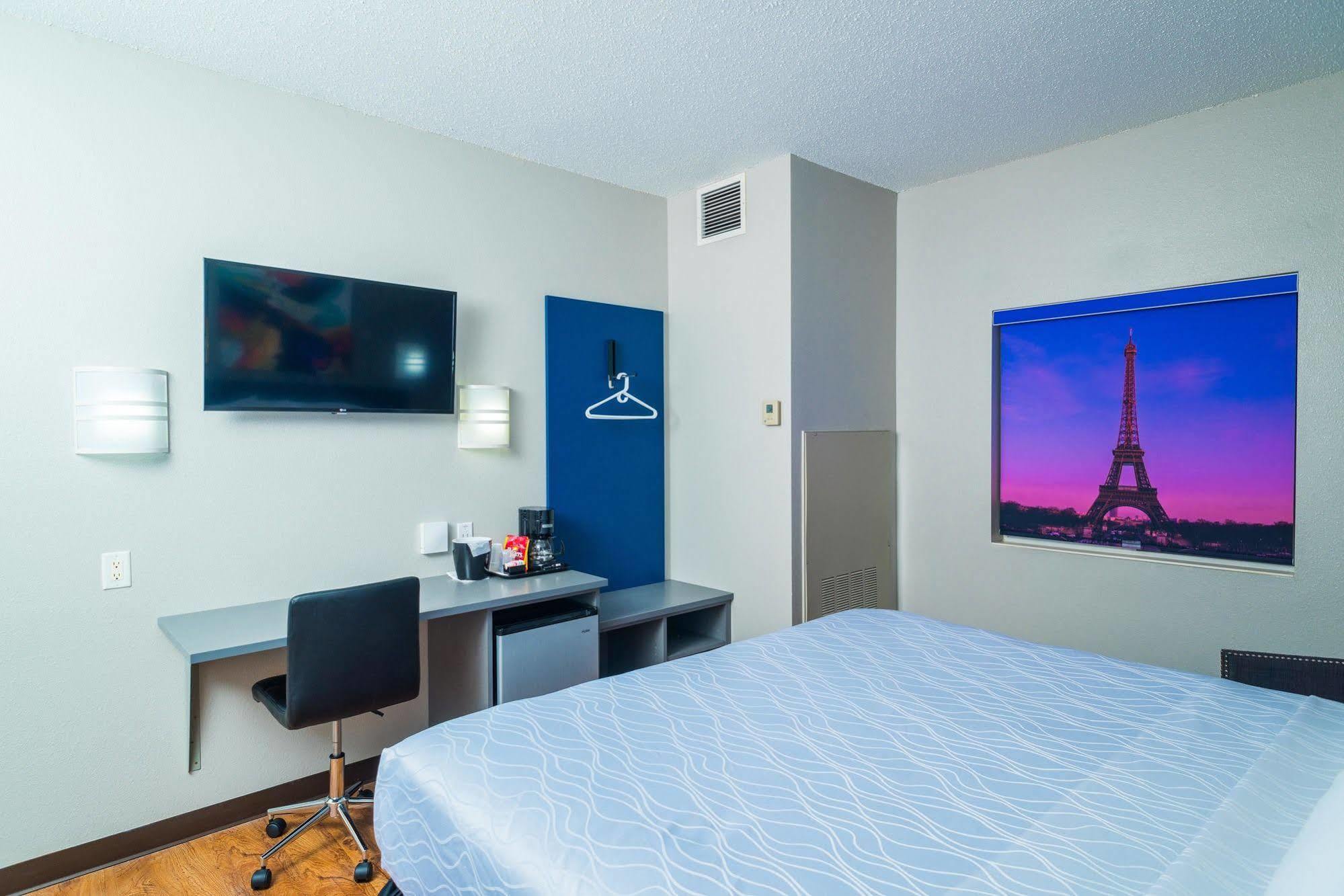 Studio Z, Ascend Hotel Collection Saint Robert Exterior photo